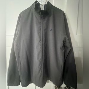 Travis Mathew reversible wind breaker - size large